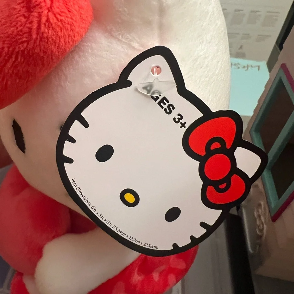 Hello Kitty Plush - Picture 4 of 5